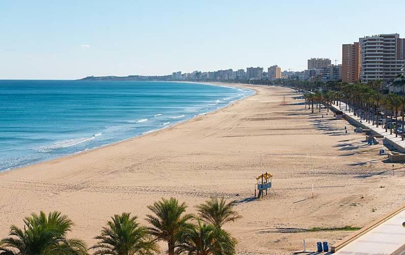 Primera linea de mar El Campello Exterior foto